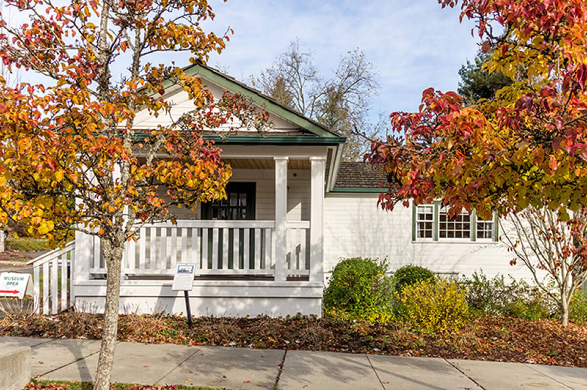 Roofing Services in, Lynnwood, WA
